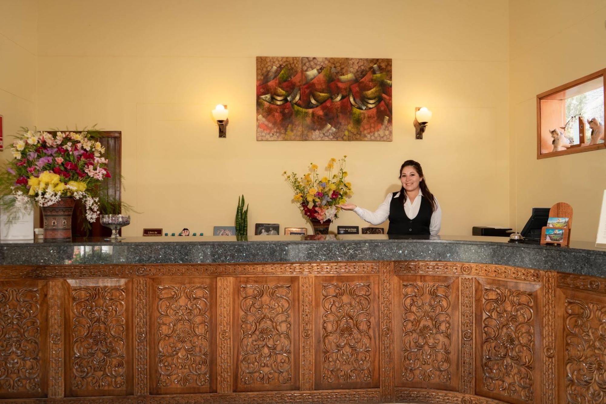 Hotel Agustos Urubamba Buitenkant foto
