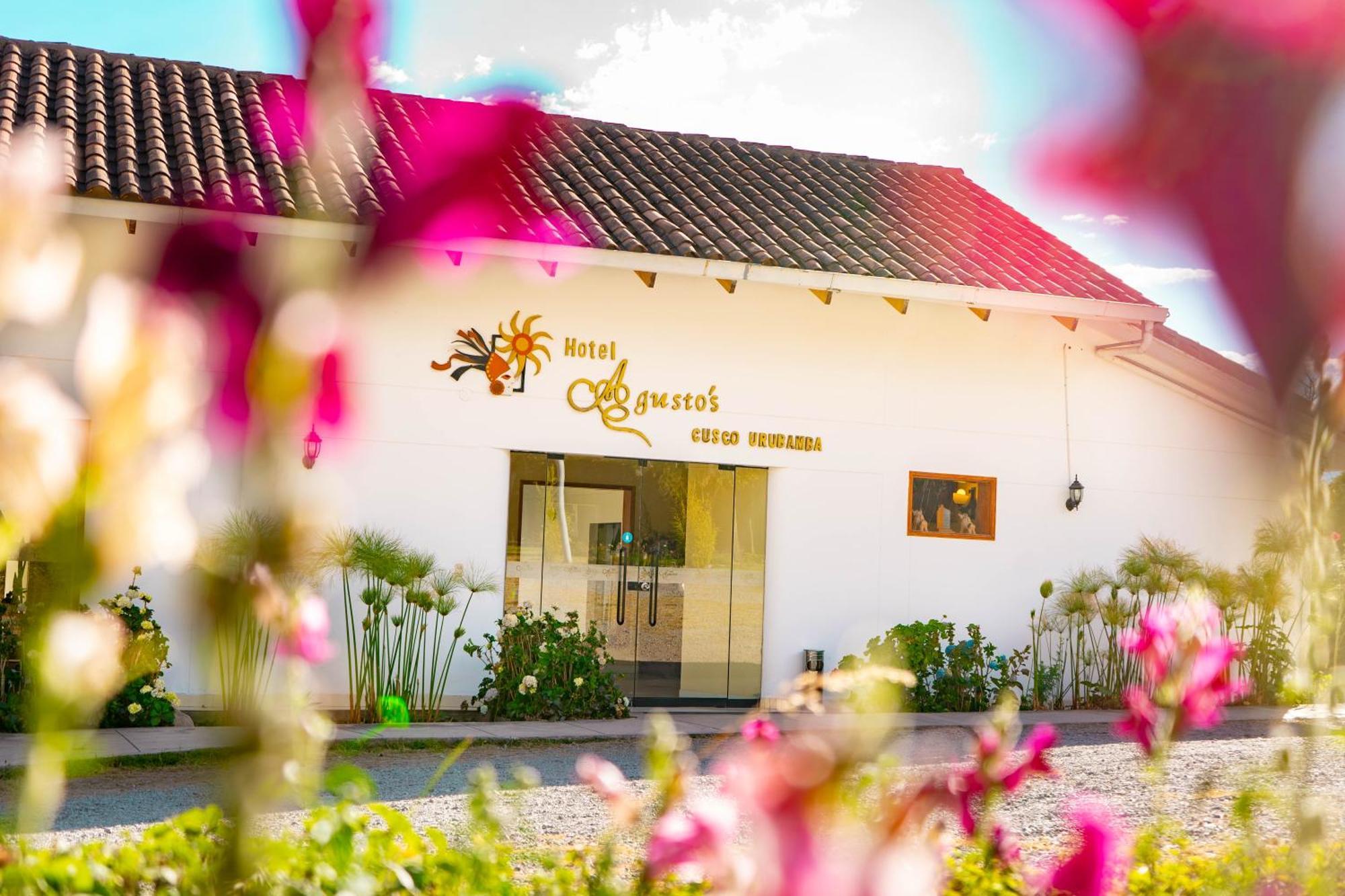 Hotel Agustos Urubamba Buitenkant foto