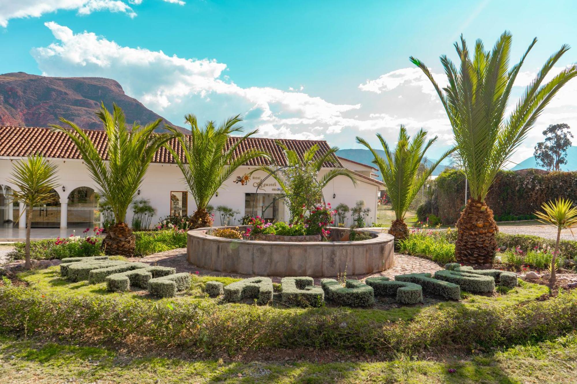 Hotel Agustos Urubamba Buitenkant foto