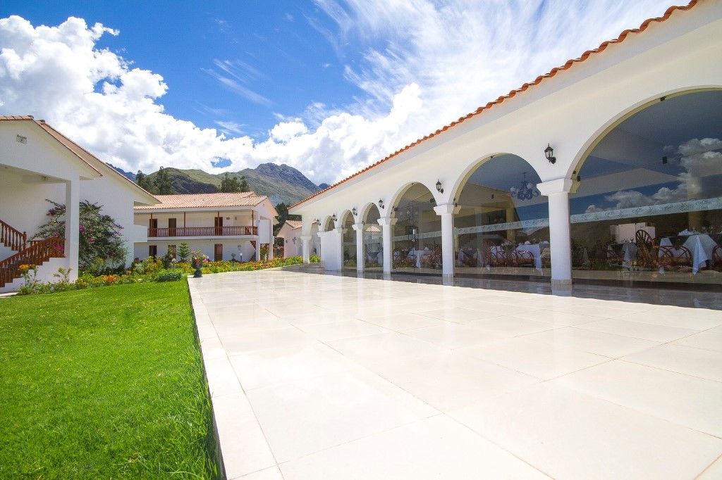 Hotel Agustos Urubamba Buitenkant foto